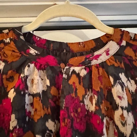 NWT Banana Republic Long-Sleeved Knee-Length Floral Dress with Tied Waist - Picture 5 of 11